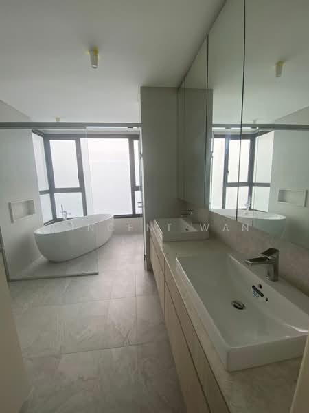 Service Residence for Sale at Jendela Residences - Vincent Wan - Bathroom - PropertyGuru.com.my