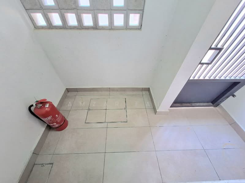 2-storey Terraced House for Sale in Elmina (Shah Alam) - Amzar Faiz - Entrance - PropertyGuru.com.my