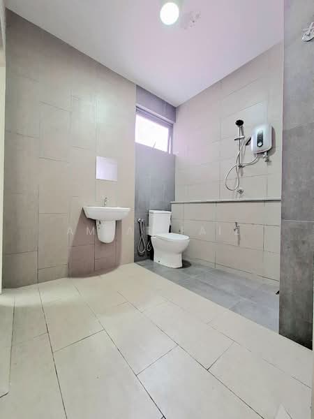 2-storey Terraced House for Sale in Elmina (Shah Alam) - Amzar Faiz - Bathroom - PropertyGuru.com.my