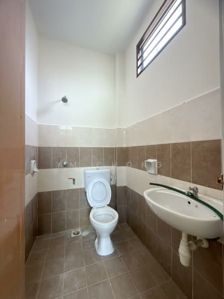 Bungalow for Rent in Taman Krubong Perdana (Krubong) - YM Chong - Bathroom - PropertyGuru.com.my