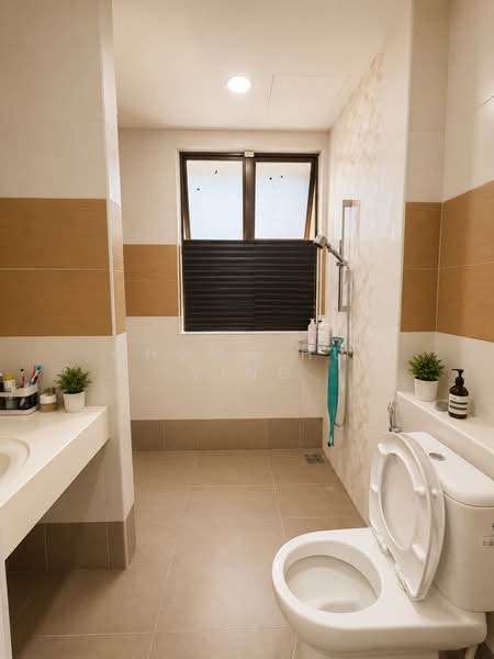 Rumah Teres 2 Tingkat untuk Dijual di Kinrara Residence (Puchong) - Chong Hui Ying - Bathroom - PropertyGuru.com.my