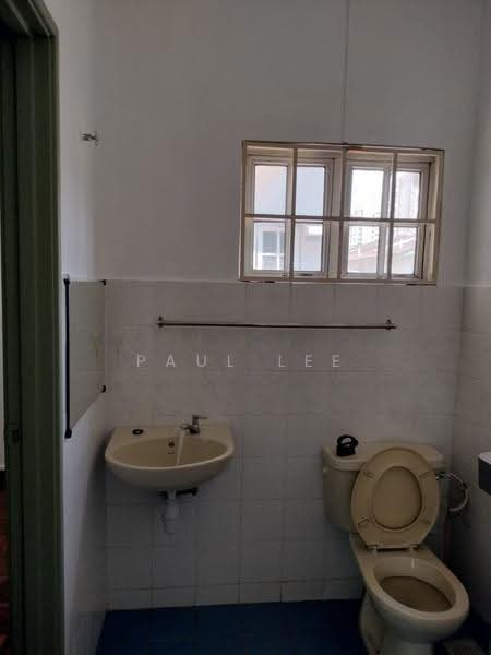 2-storey Terraced House for Sale in Bandar Bukit Puchong (Puchong) - Paul Lee - Bathroom - PropertyGuru.com.my