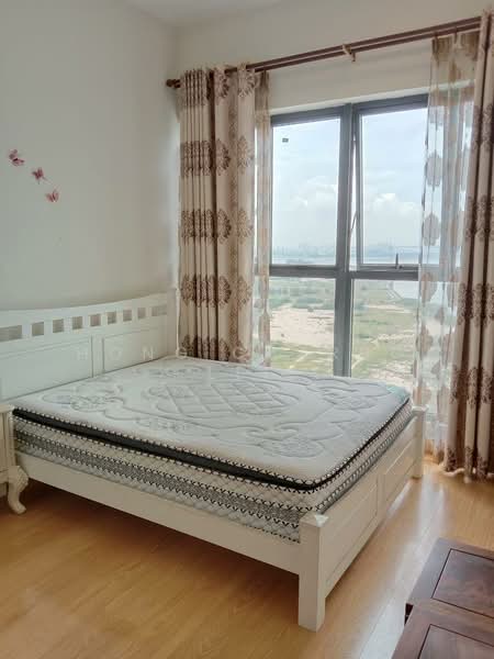 Condominium for Rent at Kings Bay @ Country Garden Danga Bay - Hong Charng Lee - Bedroom - PropertyGuru.com.my