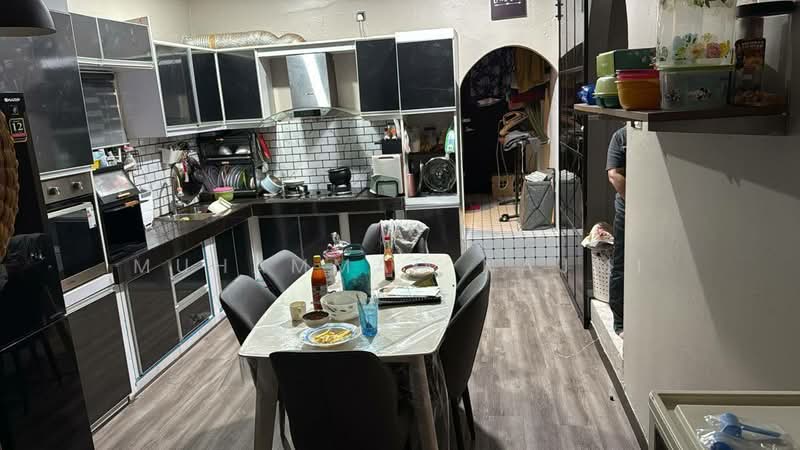 Bungalow for Sale in Bandar Baru Kerteh (Kerteh) - Muhammad Najmi - Kitchen - PropertyGuru.com.my