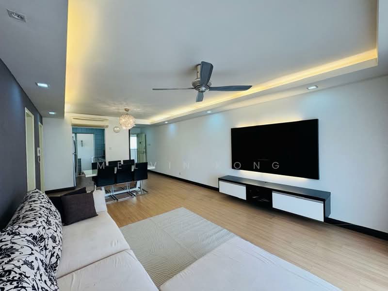 Servis Apartment untuk Disewa di Sky Suites @ KLCC - Melvin Kong - Living Room - PropertyGuru.com.my