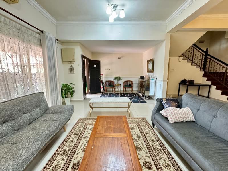 2-storey Terraced House for Sale in Bukit Jelutong (Shah Alam) - Mohd Nor Fahmi - Living Room - PropertyGuru.com.my