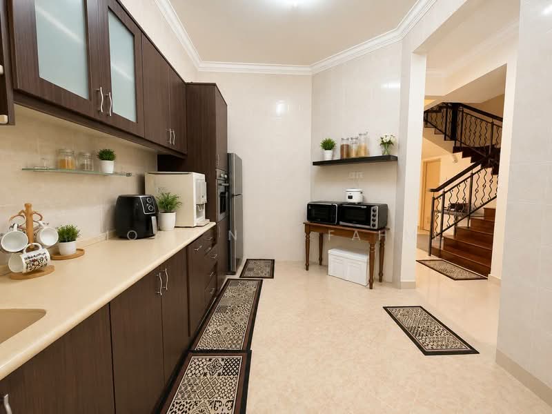 2-storey Terraced House for Sale in Bukit Jelutong (Shah Alam) - Mohd Nor Fahmi - Kitchen - PropertyGuru.com.my