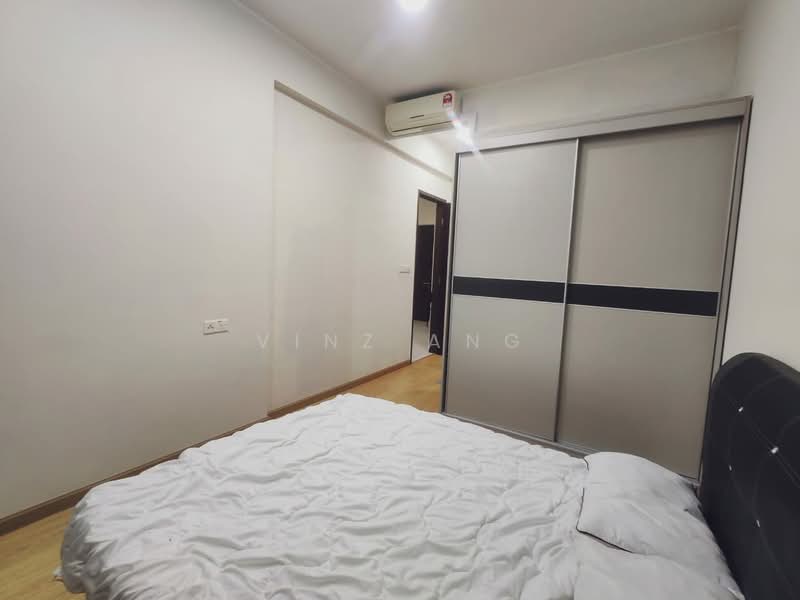 Condominium for Rent at Amberside @ Country Garden Danga Bay - Vinz Ang - Bedroom - PropertyGuru.com.my