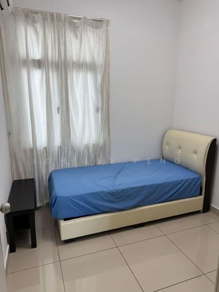 Service Residence for Rent at Meridin Bayvue @ Sierra Perdana - Loh Lee Peng - Bedroom - PropertyGuru.com.my