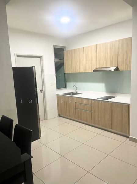Service Residence for Rent at Meridin Bayvue @ Sierra Perdana - Loh Lee Peng - Kitchen - PropertyGuru.com.my