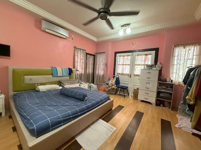 3-storey Terraced House for Sale in Batu Caves (Selangor) - Mohd Nor Fahmi - PropertyGuru.com.my