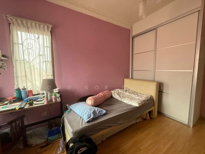 3-storey Terraced House for Sale in Batu Caves (Selangor) - Mohd Nor Fahmi - PropertyGuru.com.my