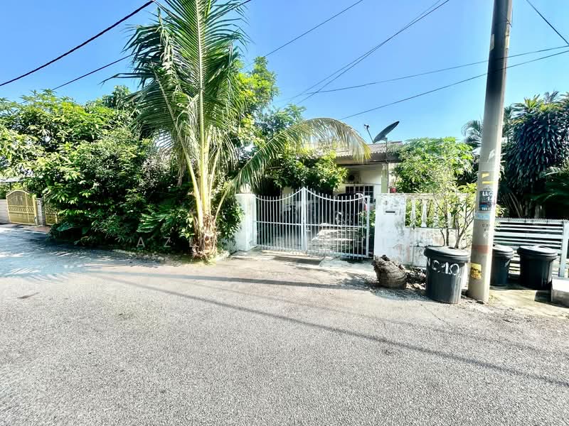 Bungalow for Sale in Kampung Pandan Dalam (Ampang) - Azli Ibrahim - Exterior - PropertyGuru.com.my