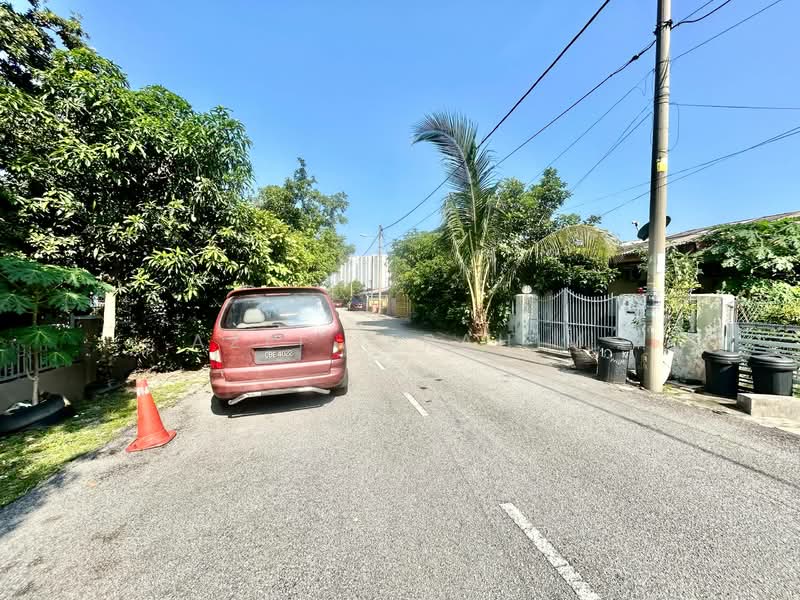 Bungalow for Sale in Kampung Pandan Dalam (Ampang) - Azli Ibrahim - Exterior - PropertyGuru.com.my