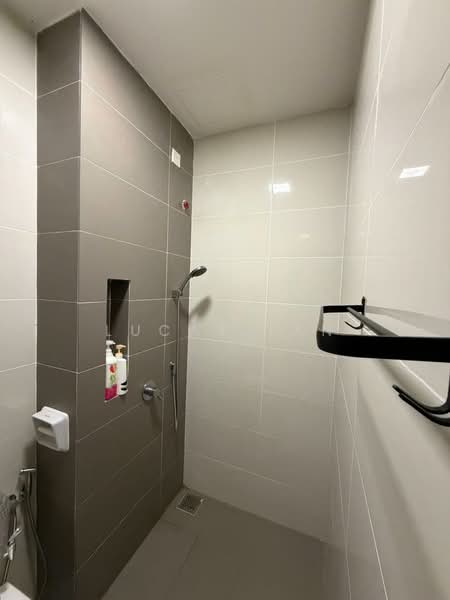 Kondominium untuk Disewa di PARC Regency (Residensi Masai) - Lucas Tan - Bathroom - PropertyGuru.com.my