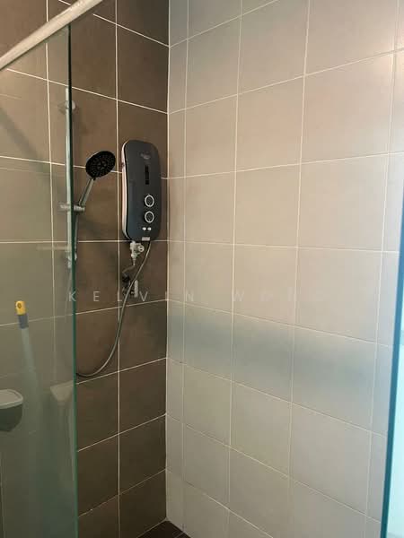 Servis Apartment untuk Disewa di D'sands Residence - Kelvin Wong - Bathroom - PropertyGuru.com.my