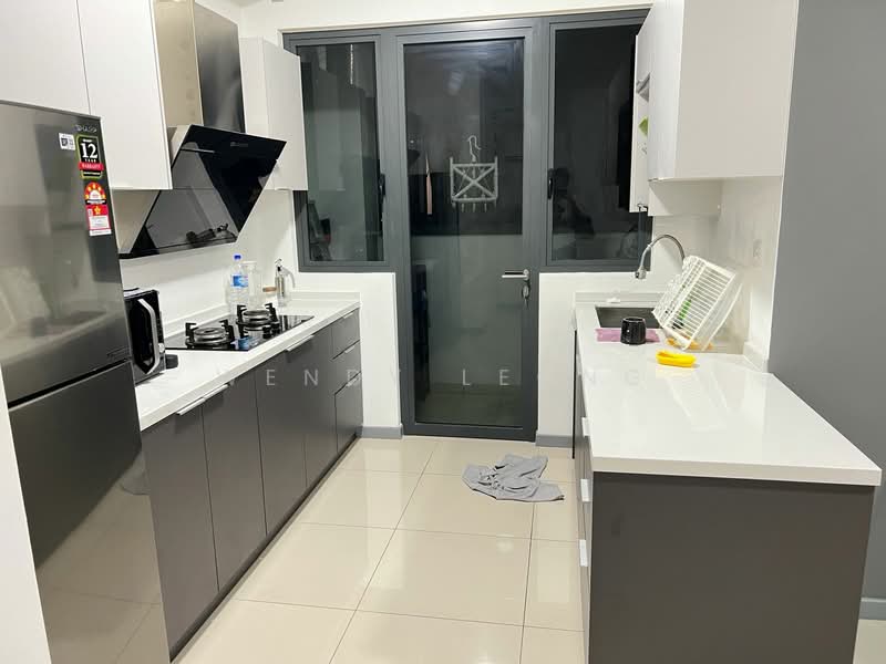 Service Residence for Sale at United Point (Residensi Berpadu) - Wendy Leong - Kitchen - PropertyGuru.com.my