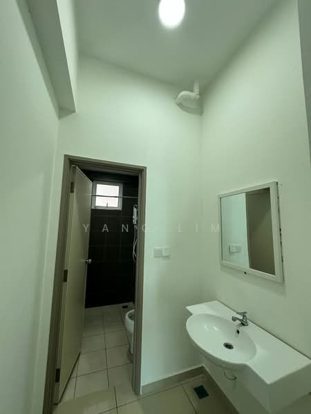 Condominium for Rent at Solaria Residences - Yang Lim - Bathroom - PropertyGuru.com.my