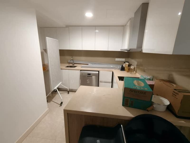 Service Residence for Sale at Imperia - Luis Lim - Kitchen - PropertyGuru.com.my