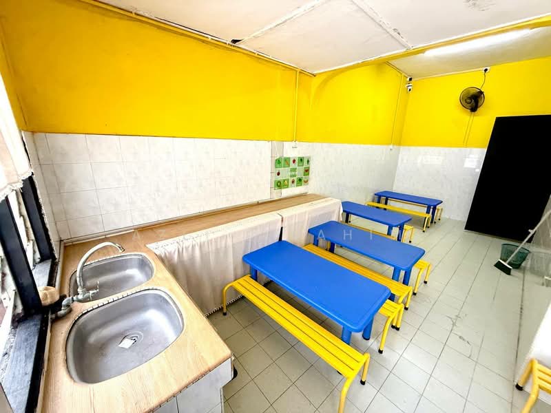 2-storey Terraced House for Sale in Taman Maluri (Cheras) - Azli Ibrahim - Interior - PropertyGuru.com.my