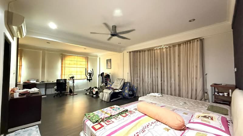 Rumah Banglo untuk Dijual di Taman Satria Jaya (Kuching) - Alfred Chua - Bedroom - PropertyGuru.com.my