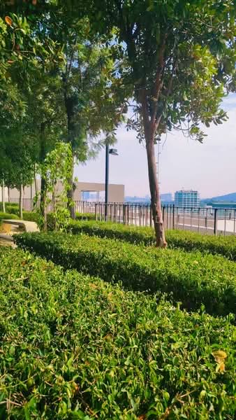 Servis Apartment untuk Dijual di Univ 360 Place - Edmund Goh - Exterior - PropertyGuru.com.my