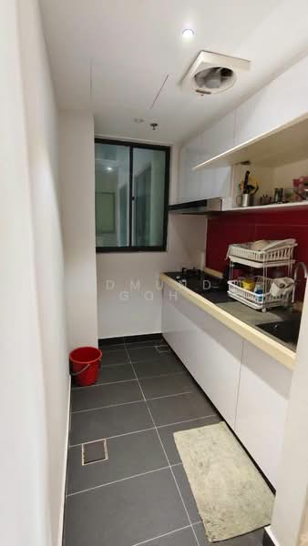 Servis Apartment untuk Dijual di Univ 360 Place - Edmund Goh - Kitchen - PropertyGuru.com.my