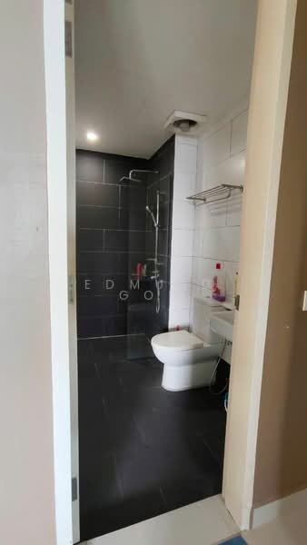 Servis Apartment untuk Dijual di Univ 360 Place - Edmund Goh - Bathroom - PropertyGuru.com.my