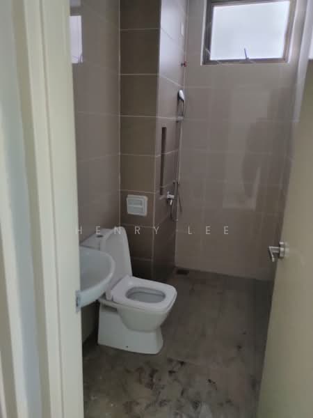 Condominium for Sale at PARC Regency (Residensi Masai) - Henry Lee - Bathroom - PropertyGuru.com.my
