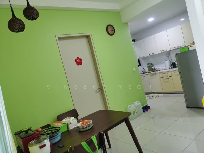 Service Residence for Sale at D'Aman Residences @ Puchong - Vincent Yeoh - Kitchen - PropertyGuru.com.my
