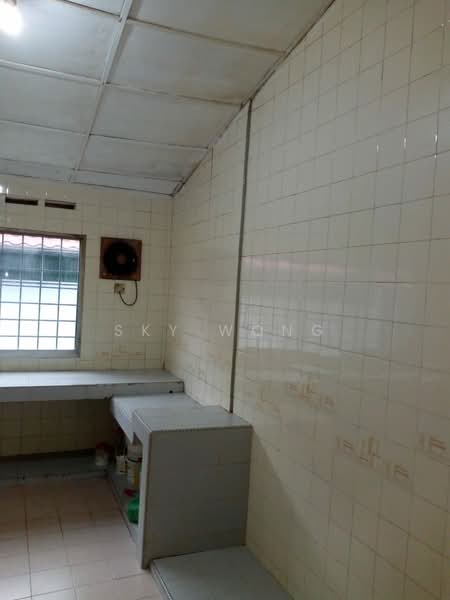 Rumah Teres 1 Tingkat untuk Dijual di Bandar Kinrara (Selangor) - Sky Wong - Kitchen - PropertyGuru.com.my