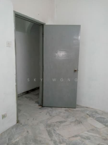 Rumah Teres 1 Tingkat untuk Dijual di Bandar Kinrara (Selangor) - Sky Wong - Interior - PropertyGuru.com.my