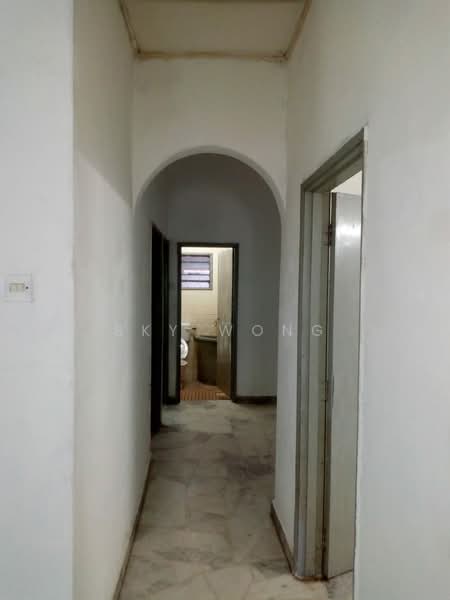 Rumah Teres 1 Tingkat untuk Dijual di Bandar Kinrara (Selangor) - Sky Wong - Corridor - PropertyGuru.com.my