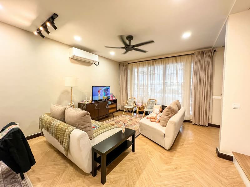 2-storey Terraced House for Sale in Elmina (Shah Alam) - Amzar Faiz - Living Room - PropertyGuru.com.my