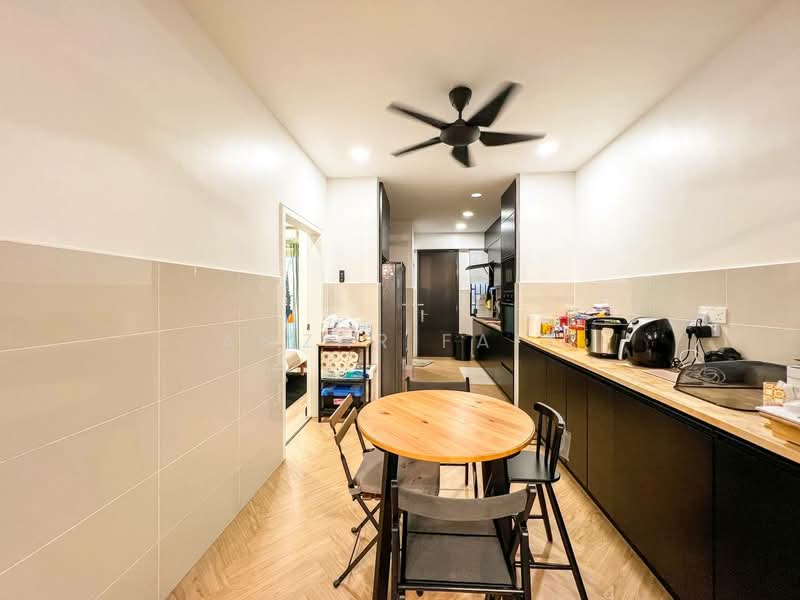2-storey Terraced House for Sale in Elmina (Shah Alam) - Amzar Faiz - Kitchen - PropertyGuru.com.my