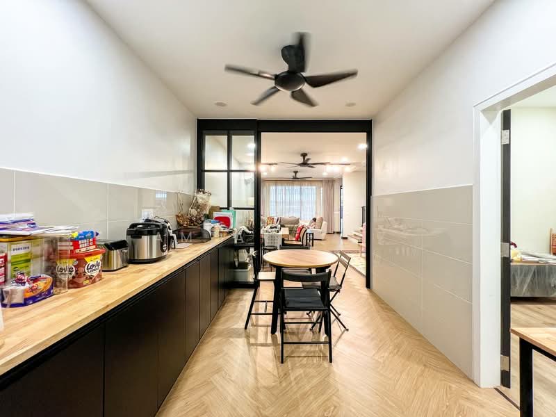 2-storey Terraced House for Sale in Elmina (Shah Alam) - Amzar Faiz - Kitchen - PropertyGuru.com.my
