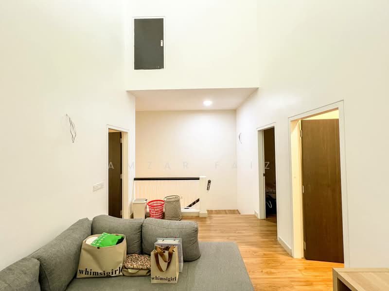 2-storey Terraced House for Sale in Elmina (Shah Alam) - Amzar Faiz - Living Room - PropertyGuru.com.my