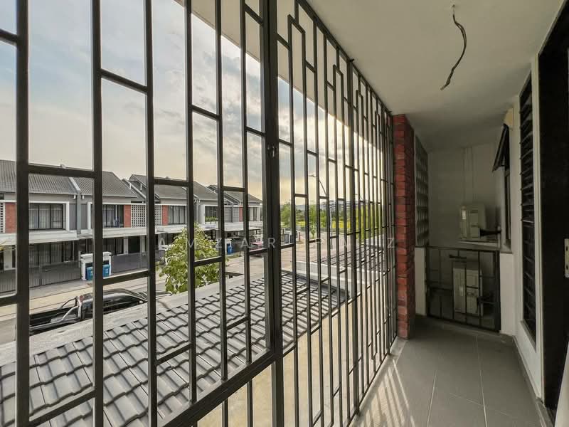 2-storey Terraced House for Sale in Elmina (Shah Alam) - Amzar Faiz - Exterior - PropertyGuru.com.my