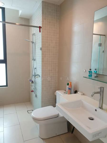 Condominium for Rent at The Treez Jalil Residen - Jojo Yam - Bathroom - PropertyGuru.com.my