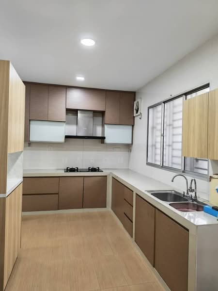 Rumah Teres 2 Tingkat untuk Dijual di Taman Desa Tebrau (Tebrau) - Sharon Ng - Kitchen - PropertyGuru.com.my