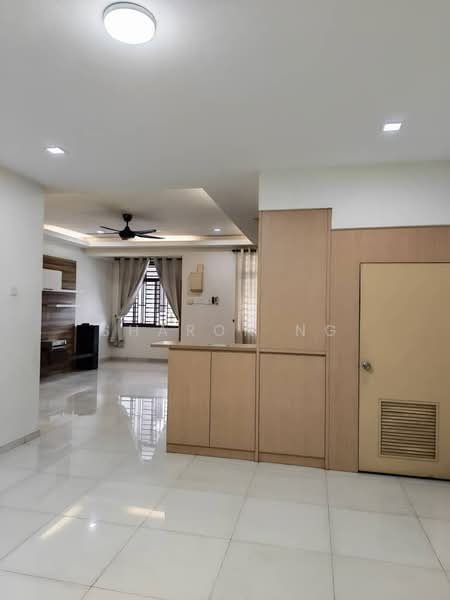 Rumah Teres 2 Tingkat untuk Dijual di Taman Desa Tebrau (Tebrau) - Sharon Ng - Living Room - PropertyGuru.com.my