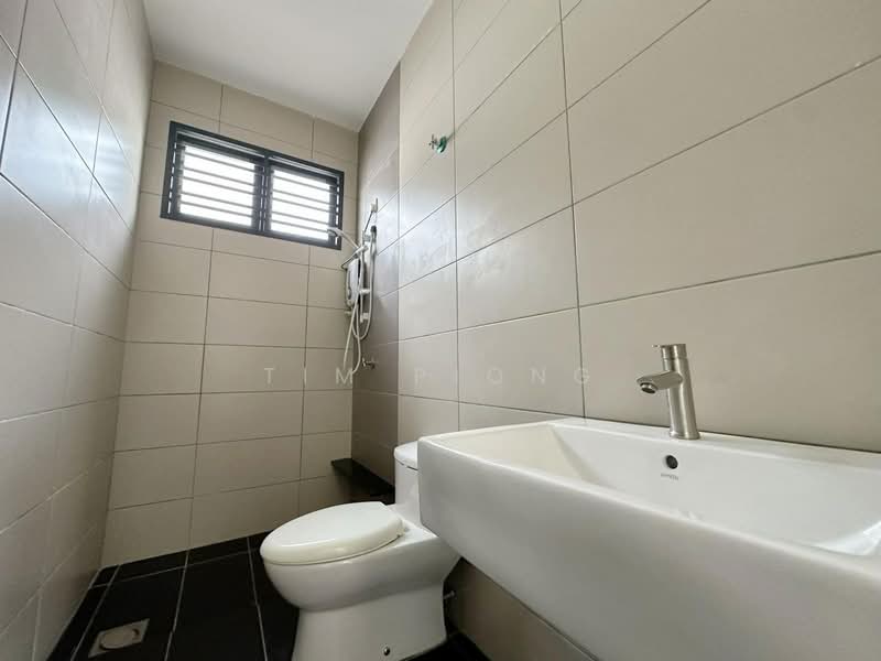 Bungalow for Sale in Taman Satu Krubong (Krubong) - Tim Piong - Bathroom - PropertyGuru.com.my