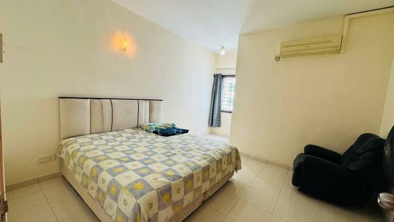 Service Residence for Sale at The Embassy (Bangunan Duta Impian) - Chloe Lai - Bedroom - PropertyGuru.com.my