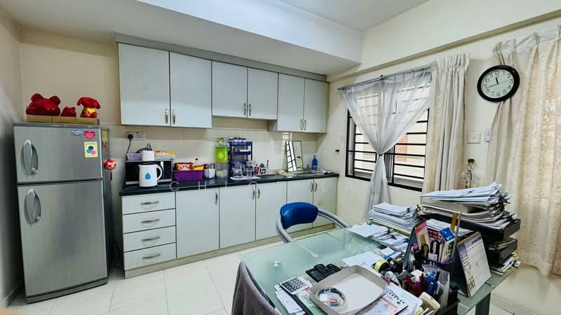 Service Residence for Sale at The Embassy (Bangunan Duta Impian) - Chloe Lai - Kitchen - PropertyGuru.com.my
