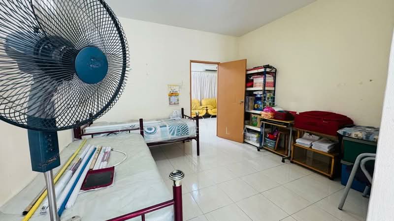 Service Residence for Sale at The Embassy (Bangunan Duta Impian) - Chloe Lai - Bedroom - PropertyGuru.com.my