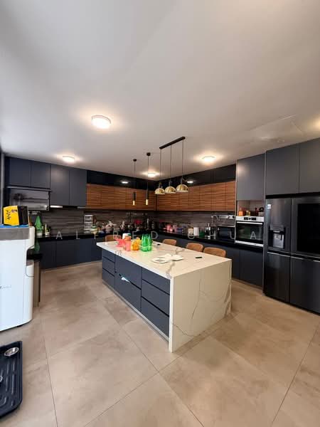 Semi-Detached House for Sale in Green Heights (Kuching) - Alfred Chua - Kitchen - PropertyGuru.com.my