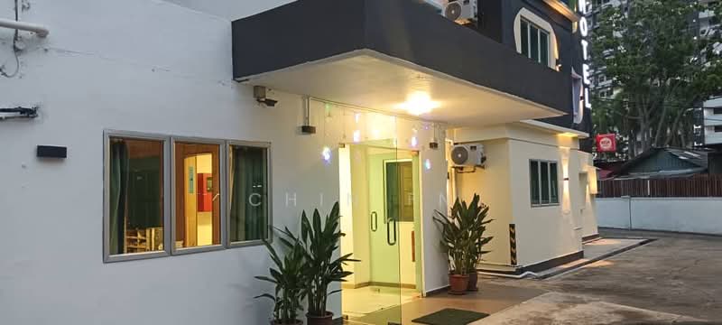 Hotel / Resort for Sale in Klebang Besar (Klebang) - CHIN FN - Entrance - PropertyGuru.com.my