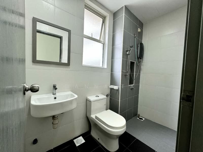 Condominium for Rent at The Aliff Residences (Alif Utama) - Joanna Tai - Bathroom - PropertyGuru.com.my