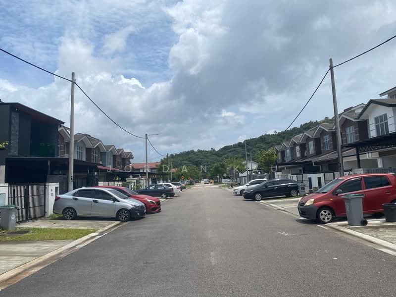 2-storey Terraced House for Sale in Taman Nusa Sentral (Iskandar Puteri (Nusajaya)) - Jordan Kau - Exterior - PropertyGuru.com.my
