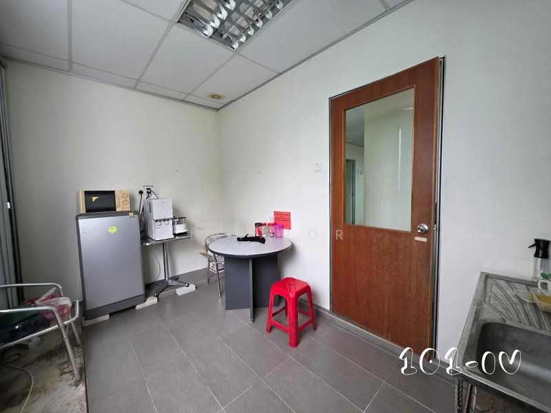Factory for Sale in Taman Klang Jaya (Klang) - Ivy Por - Interior - PropertyGuru.com.my